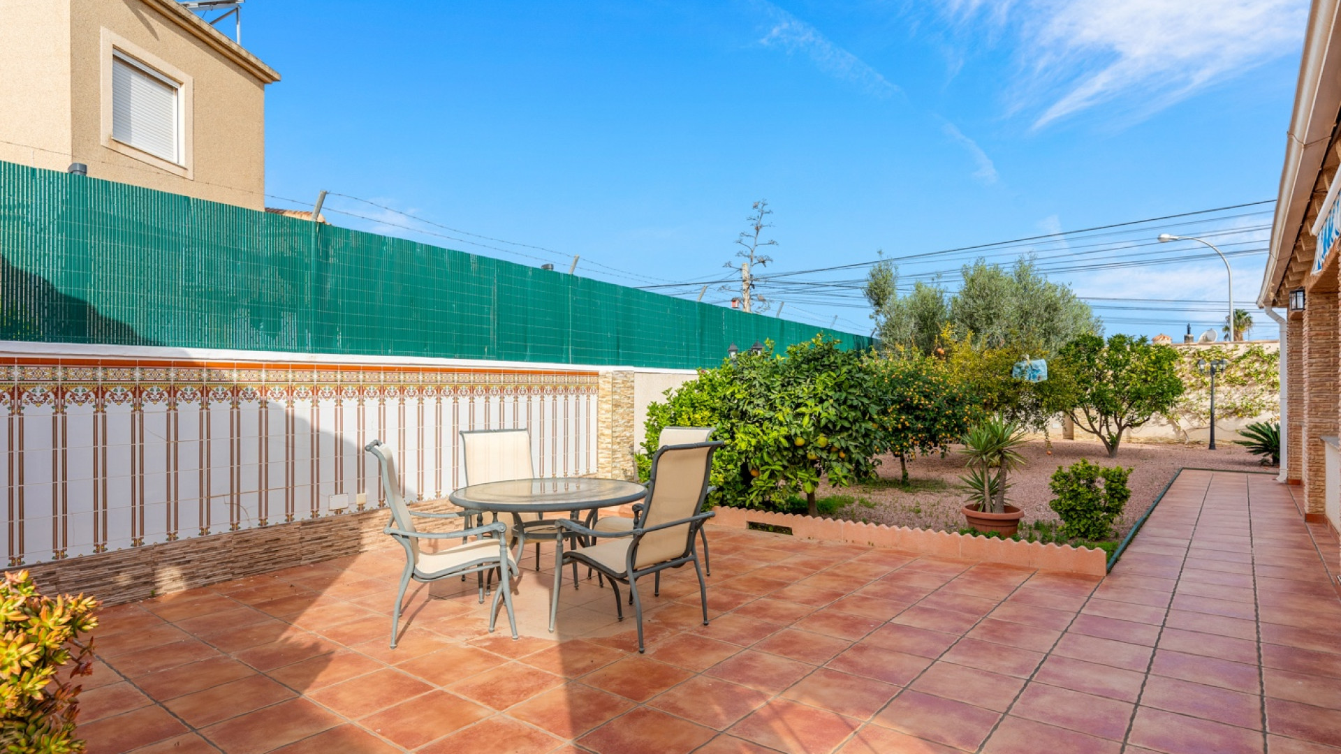 Resale - Chalet - Torrevieja