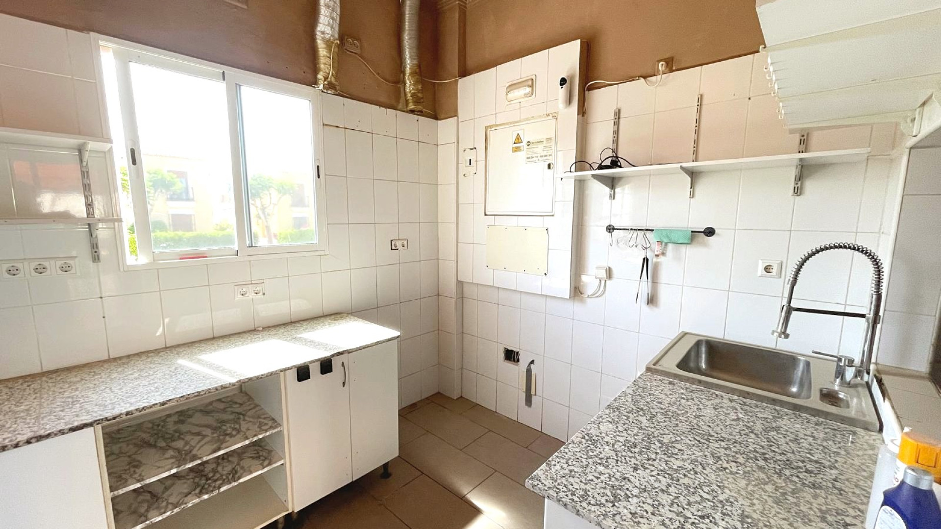 Resale - Commercial - Algorfa - La Finca Golf