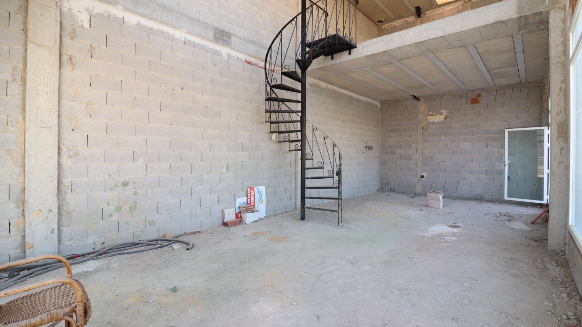 Resale - Commercial - Benimar - Benimar II