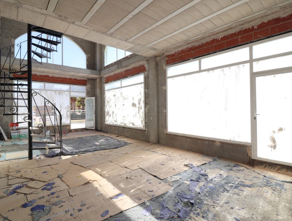 Resale - Commercial - Benimar - Benimar II