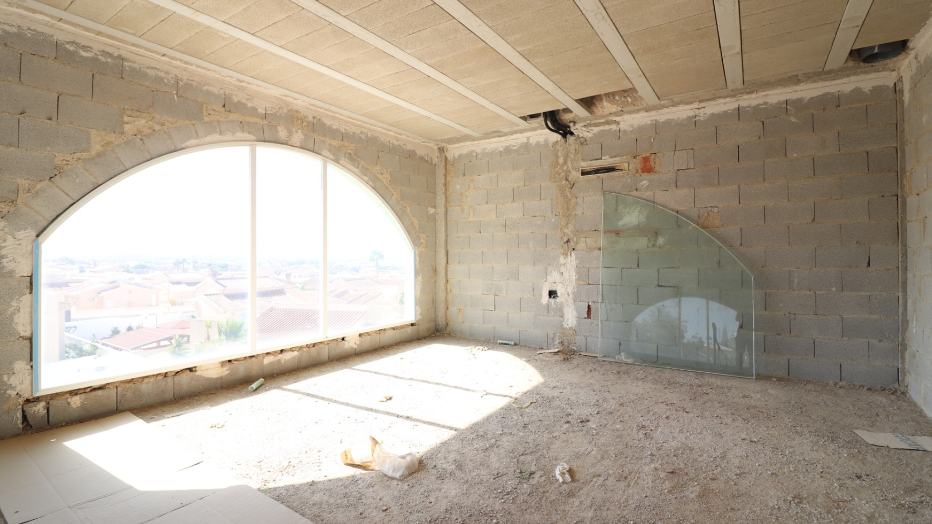 Resale - Commercial - Benimar - Benimar II