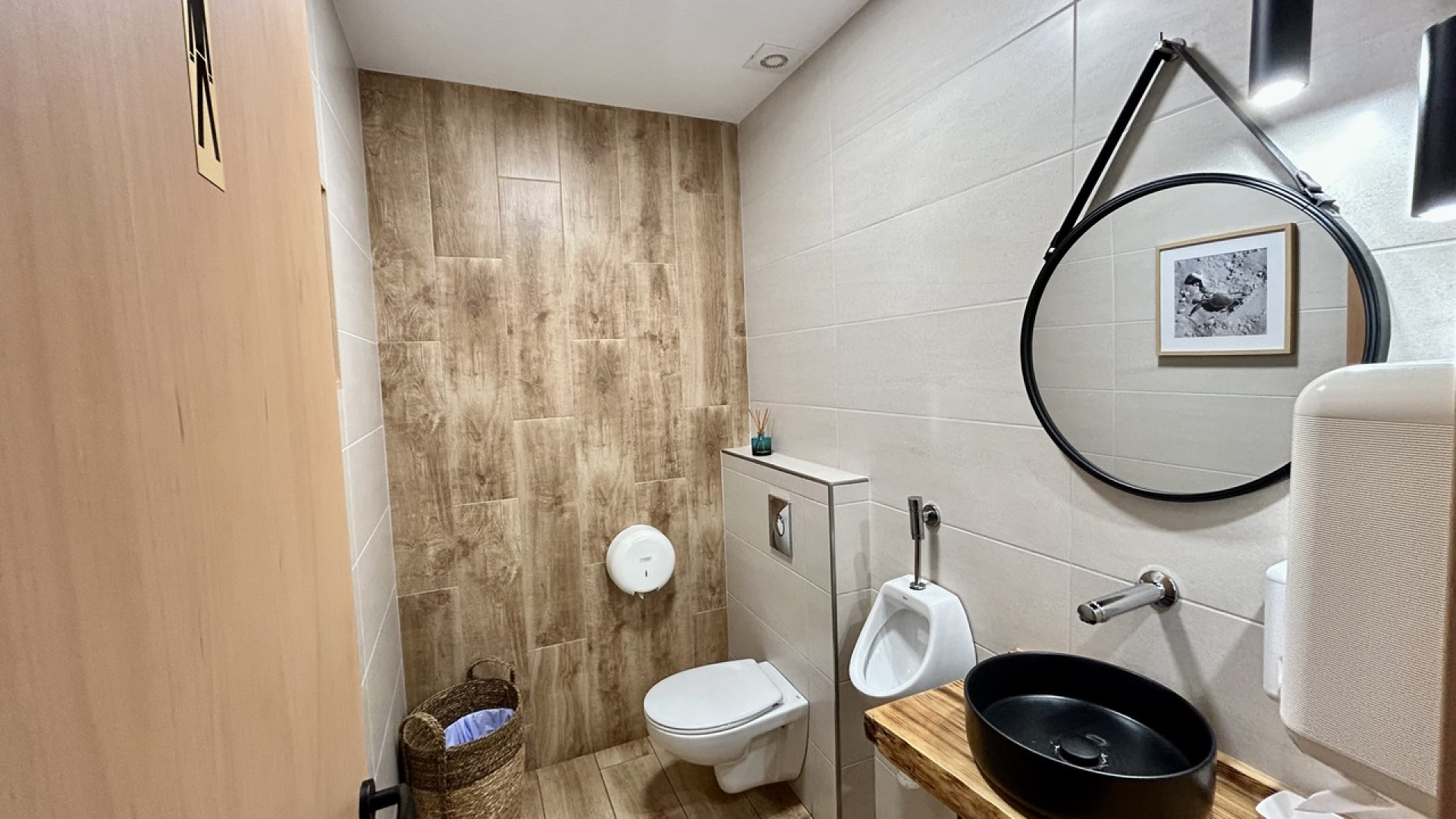 Resale - Commercial - Cabo Roig