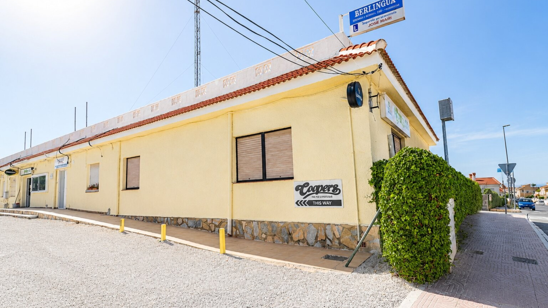 Resale - Commercial - Ciudad Quesada - Doña Pepa