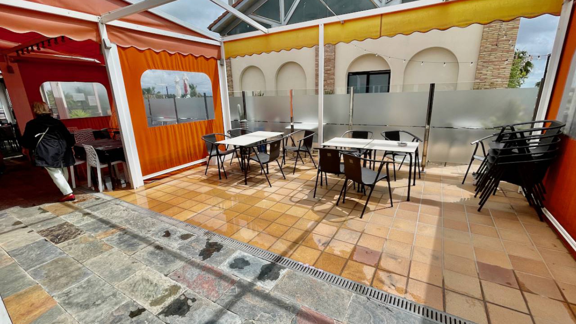 Resale - Commercial - La Finca Golf - La finca Golf