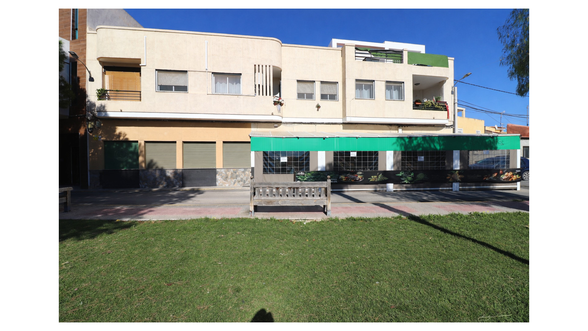 Resale - Commercial (Leasehold) - Catral - Catral - Town