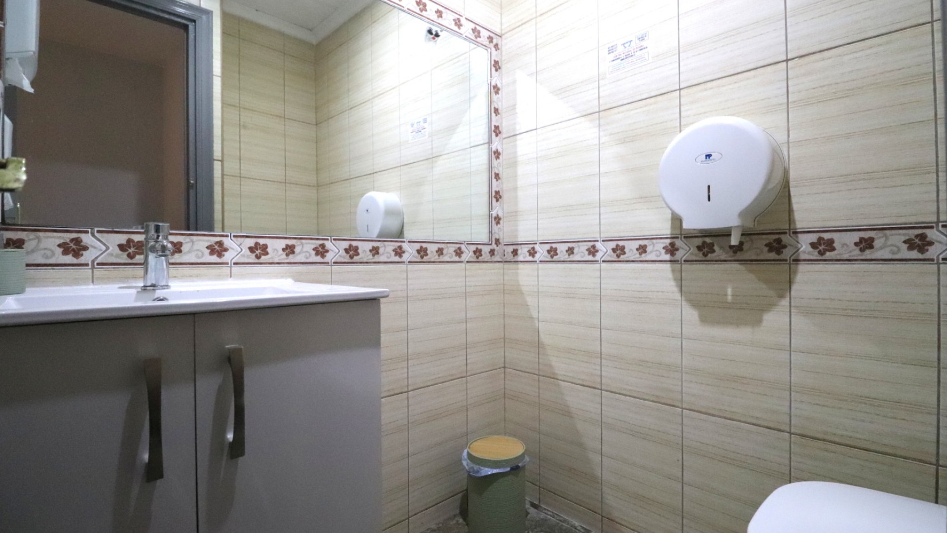 Resale - Commercial (Leasehold) - Catral - Catral - Town
