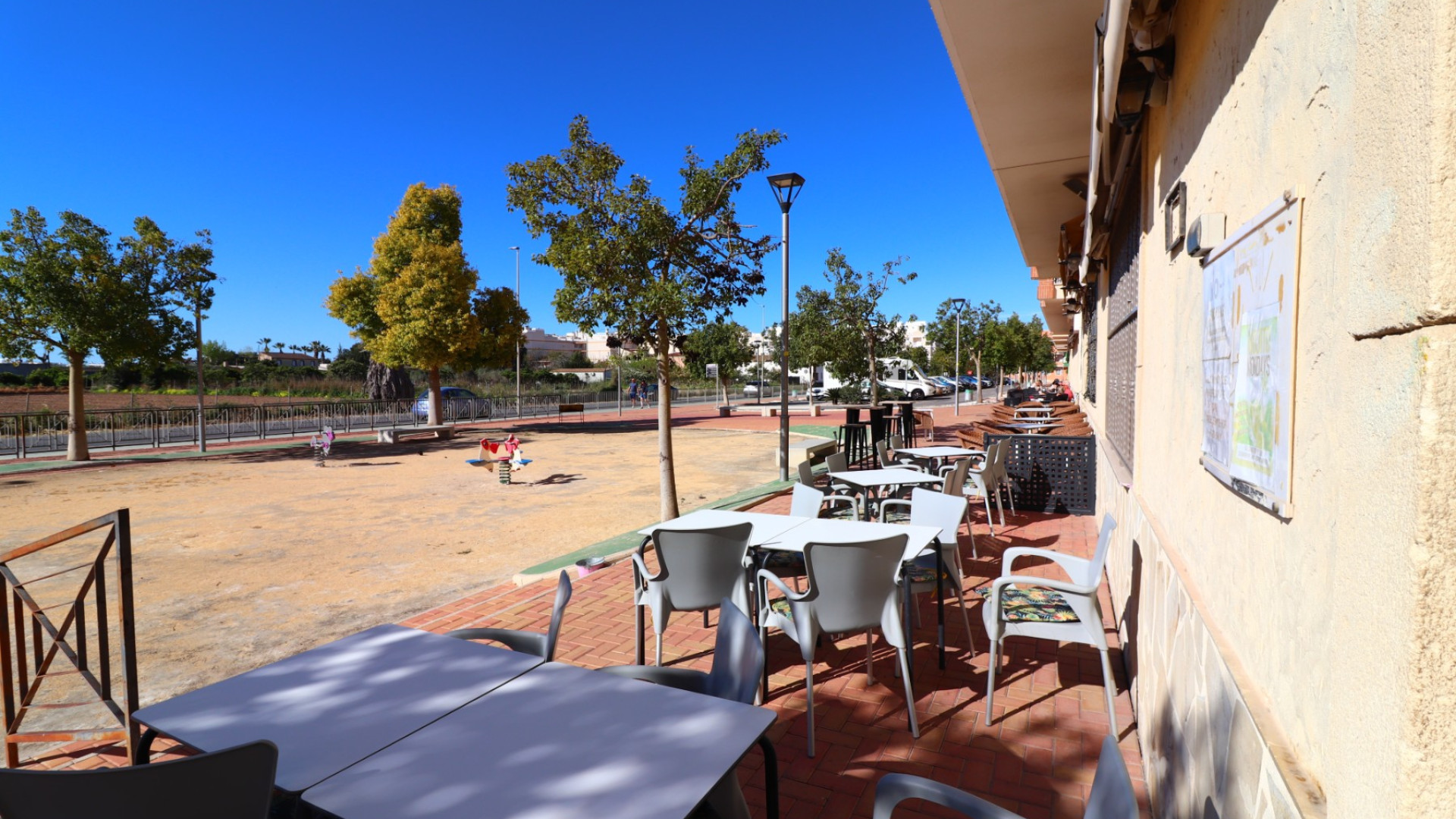 Resale - Commercial (Leasehold) - Formentera del Segura - Formentera - Village
