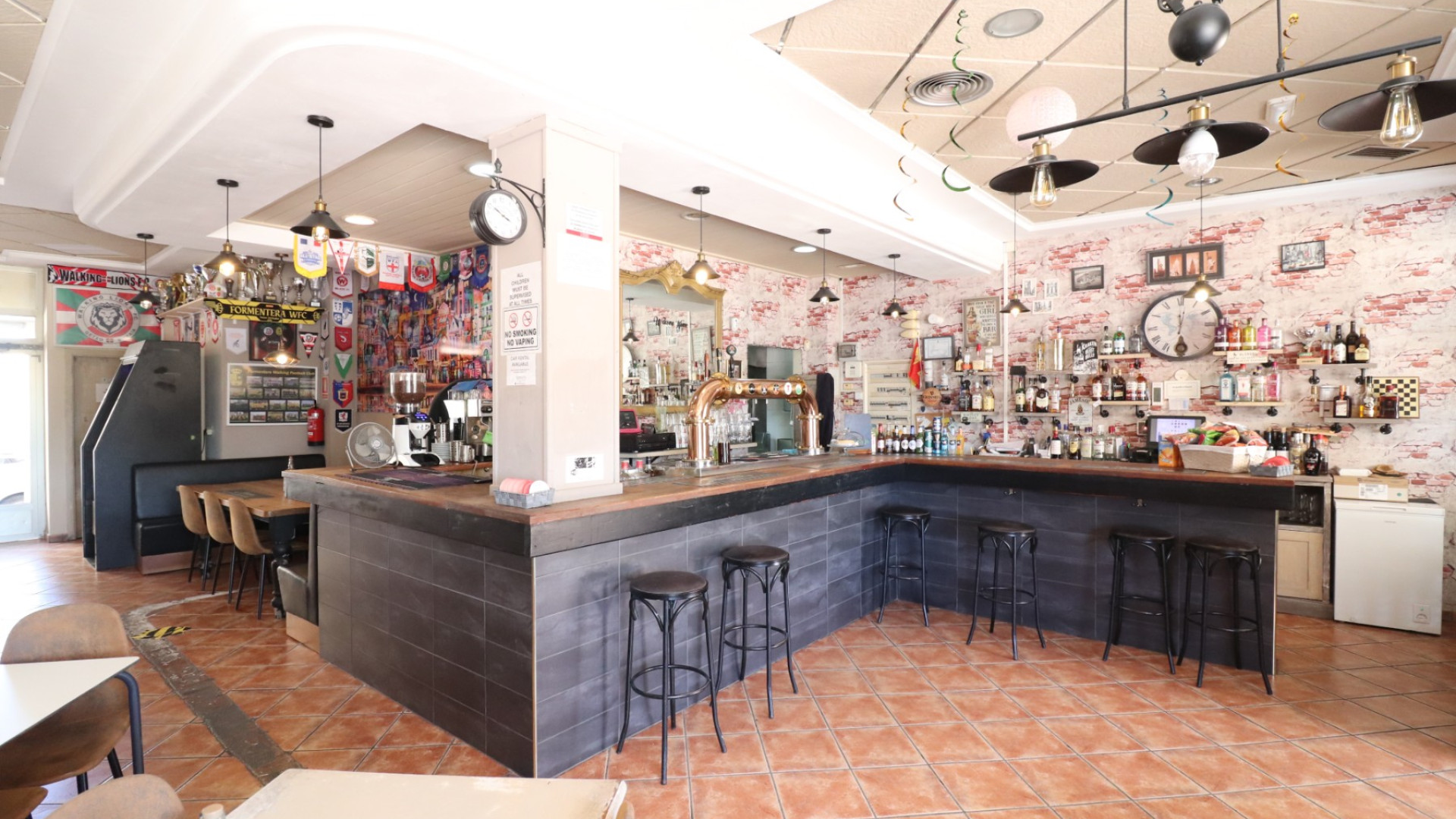 Resale - Commercial (Leasehold) - Formentera del Segura - Formentera - Village