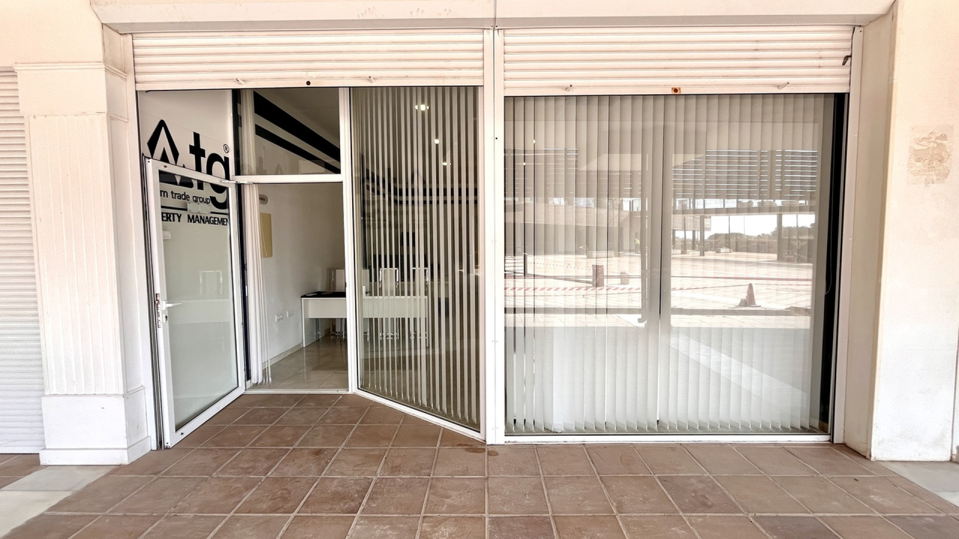 Resale - Commercial - Playa Flamenca
