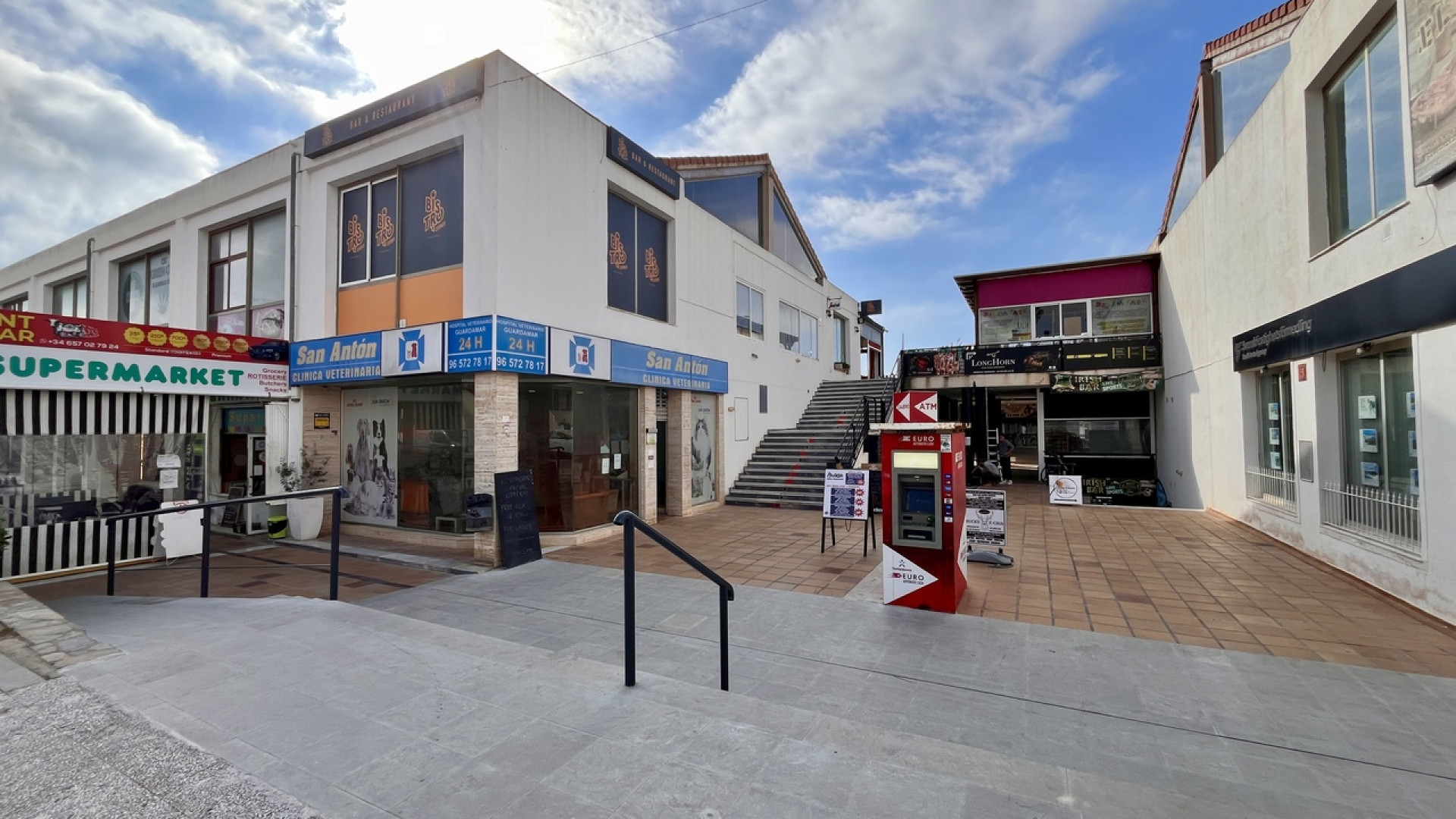 Resale - Commercial - Playa Flamenca