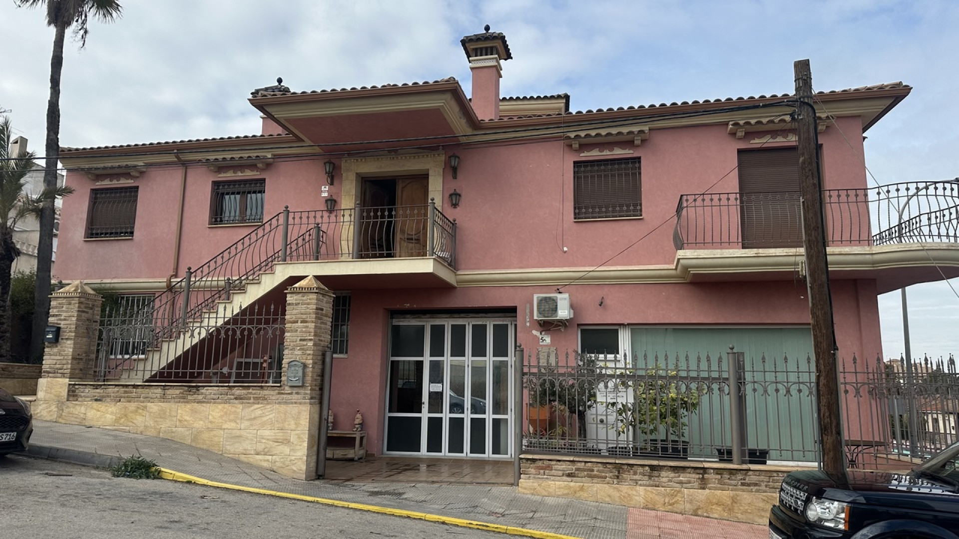 Resale - Commercial - San Miguel de Salinas