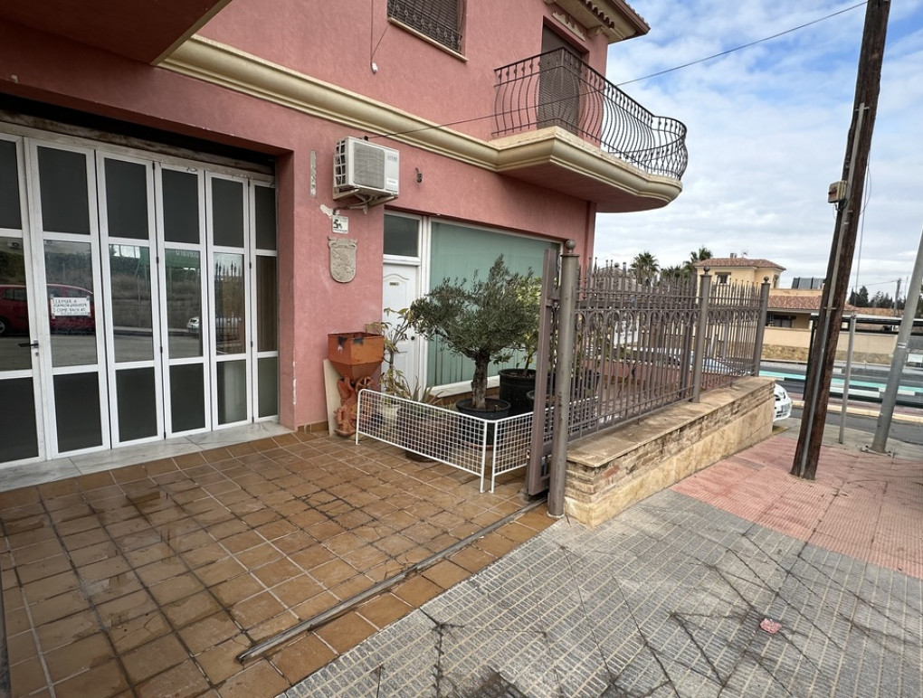 Resale - Commercial - San Miguel de Salinas