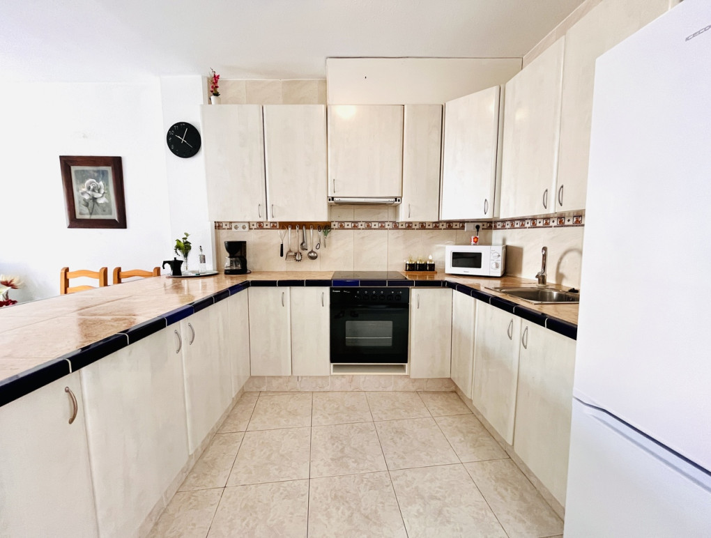 Resale - Commercial - San Miguel de Salinas