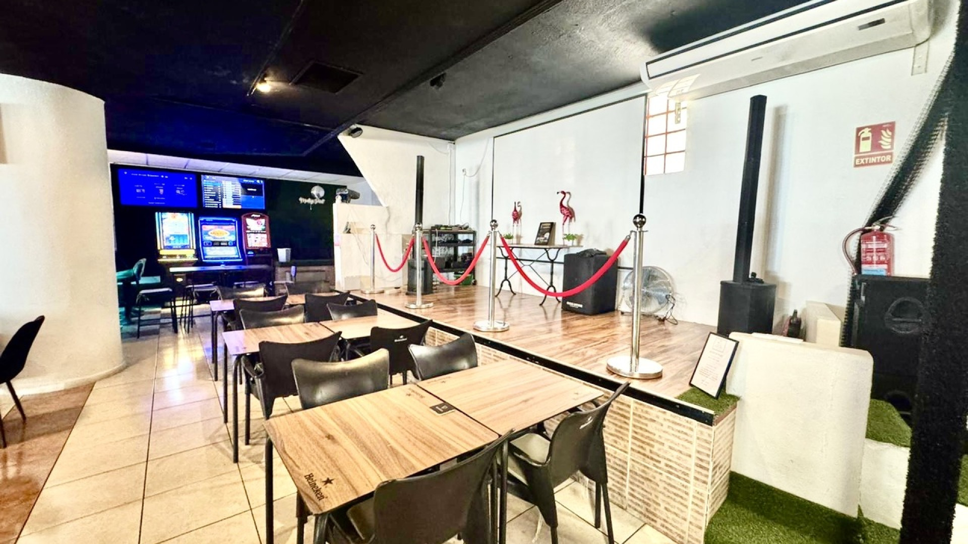 Resale - Commercial - San Miguel de Salinas