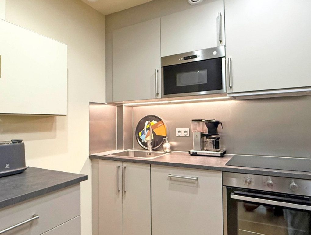 Resale - Commercial - Torrevieja