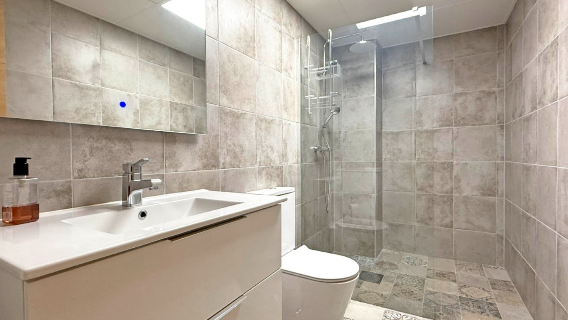 Resale - Commercial - Torrevieja