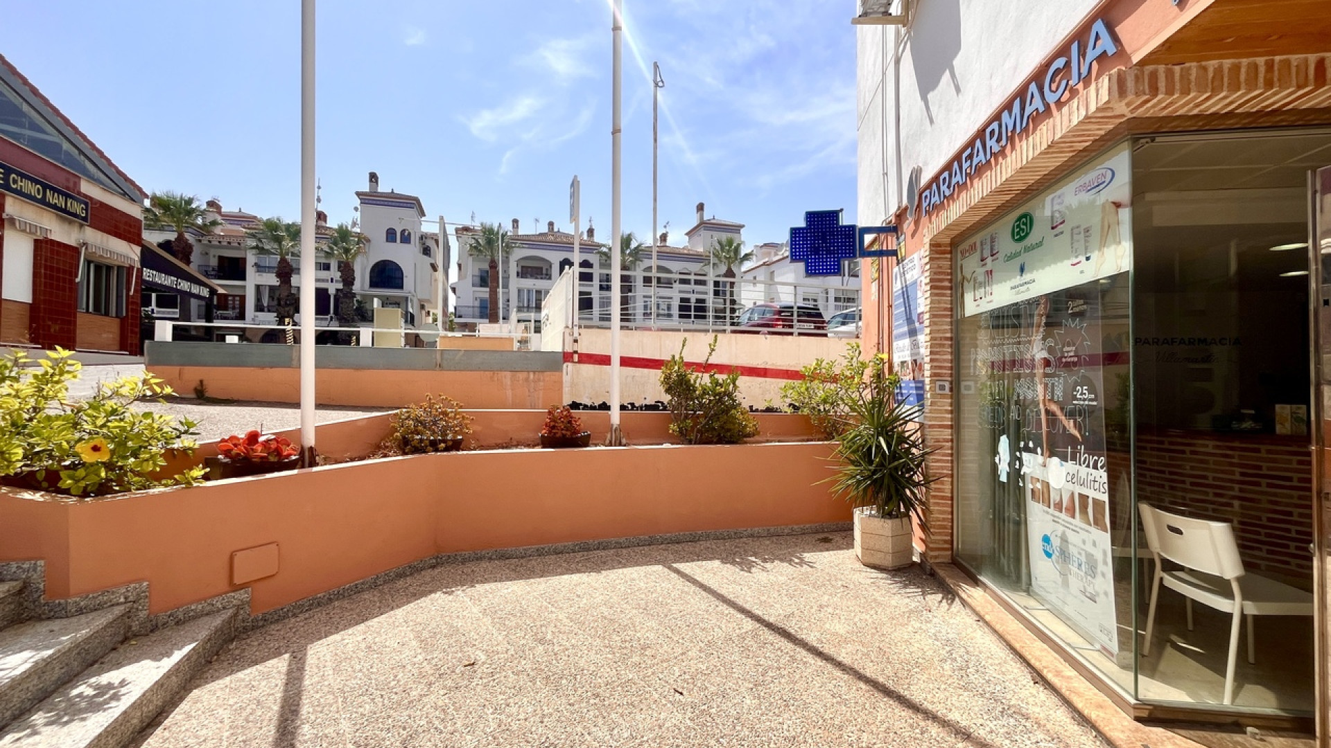 Resale - Commercial - Villamartin