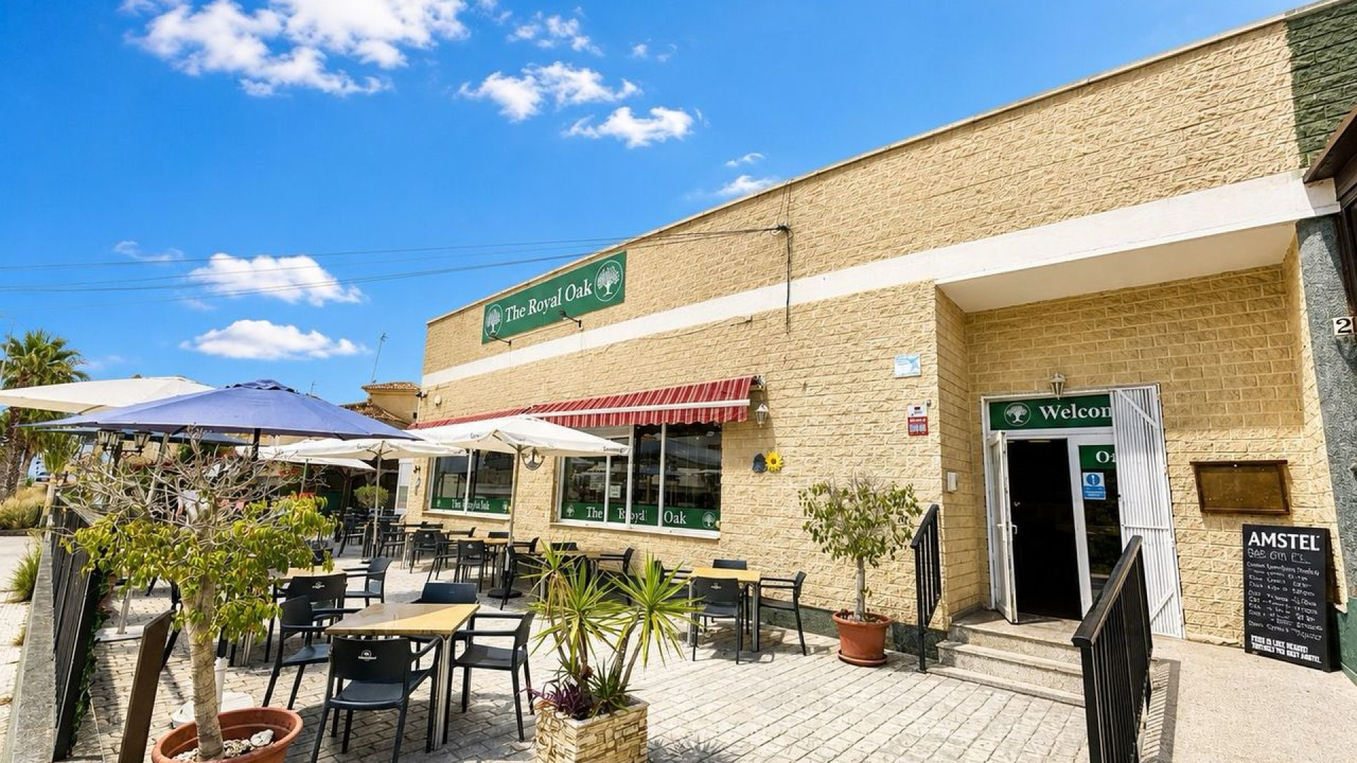Resale - Commercial - Villamartin
