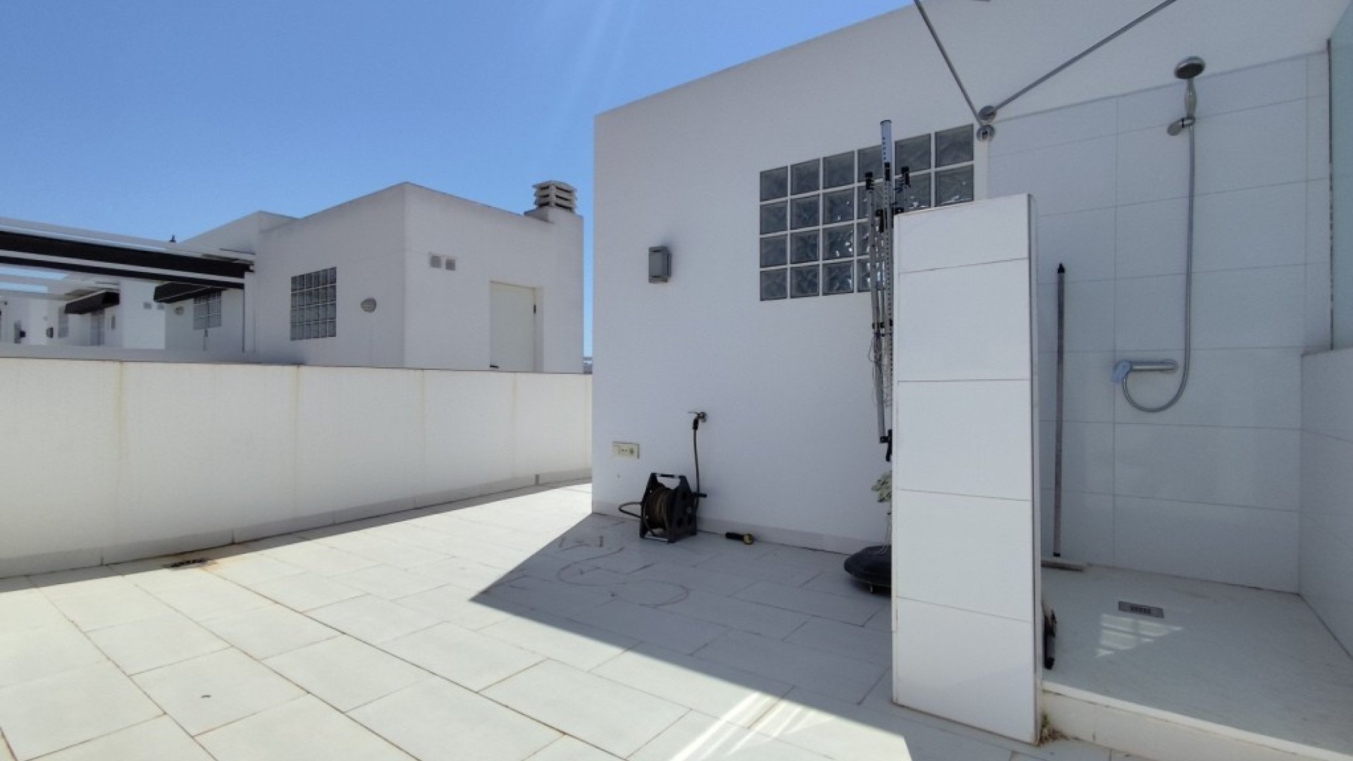 Resale - Corner townhouse - Torrevieja