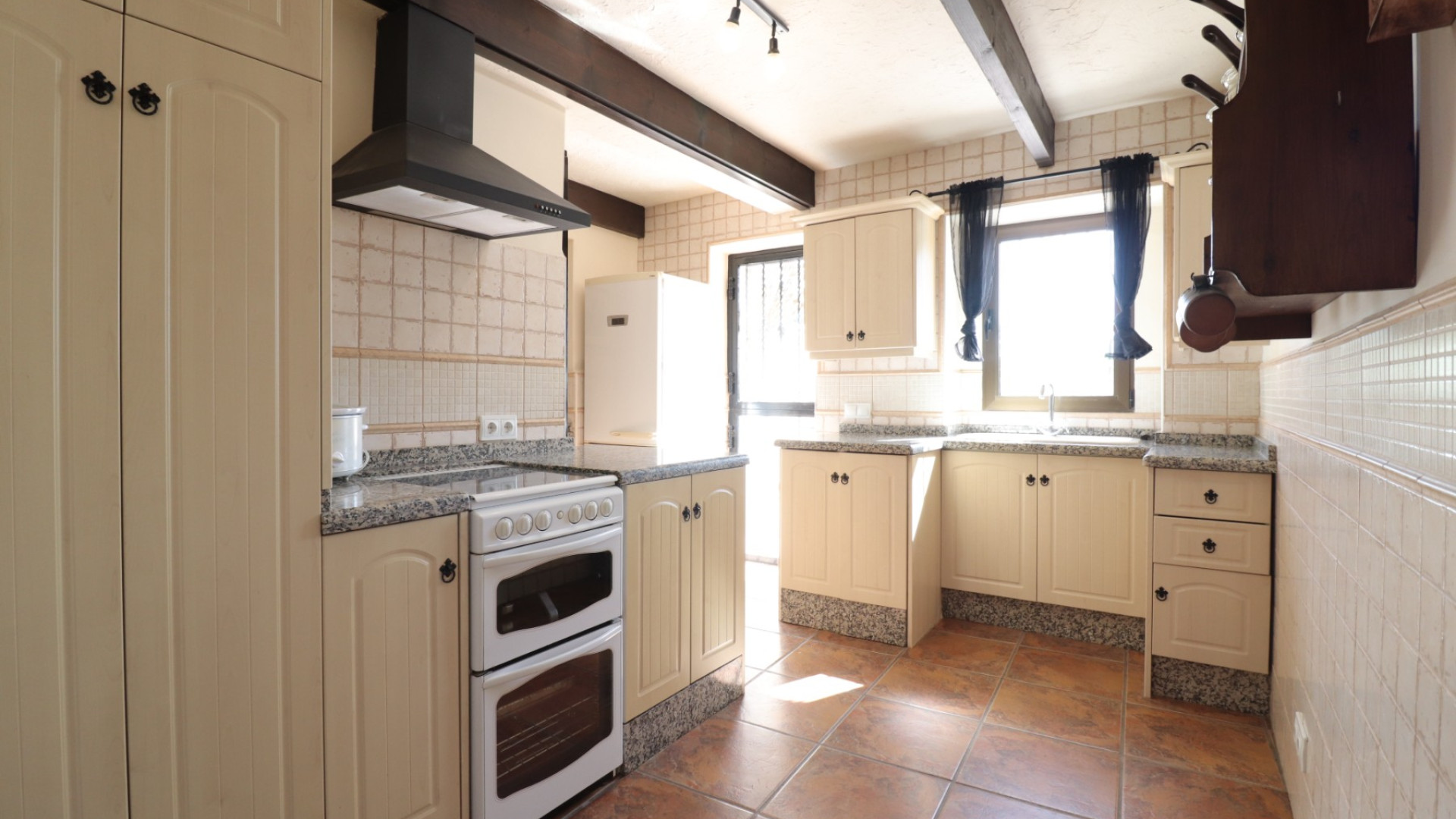 Resale - Country Property - Albatera - Albatera - Country
