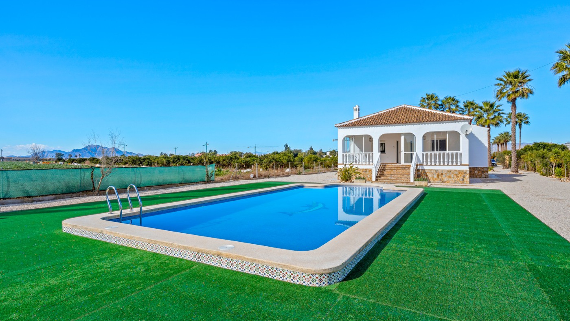 Resale - Country Property - Dolores