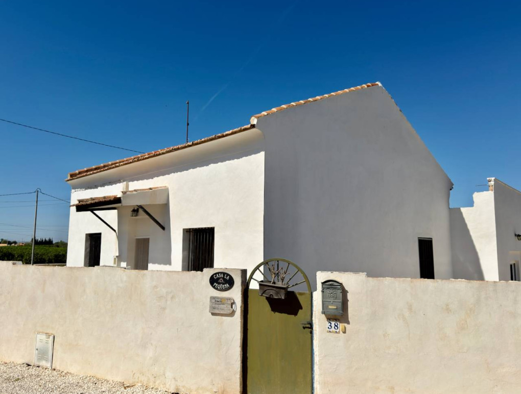 Resale - Country Property - Dolores