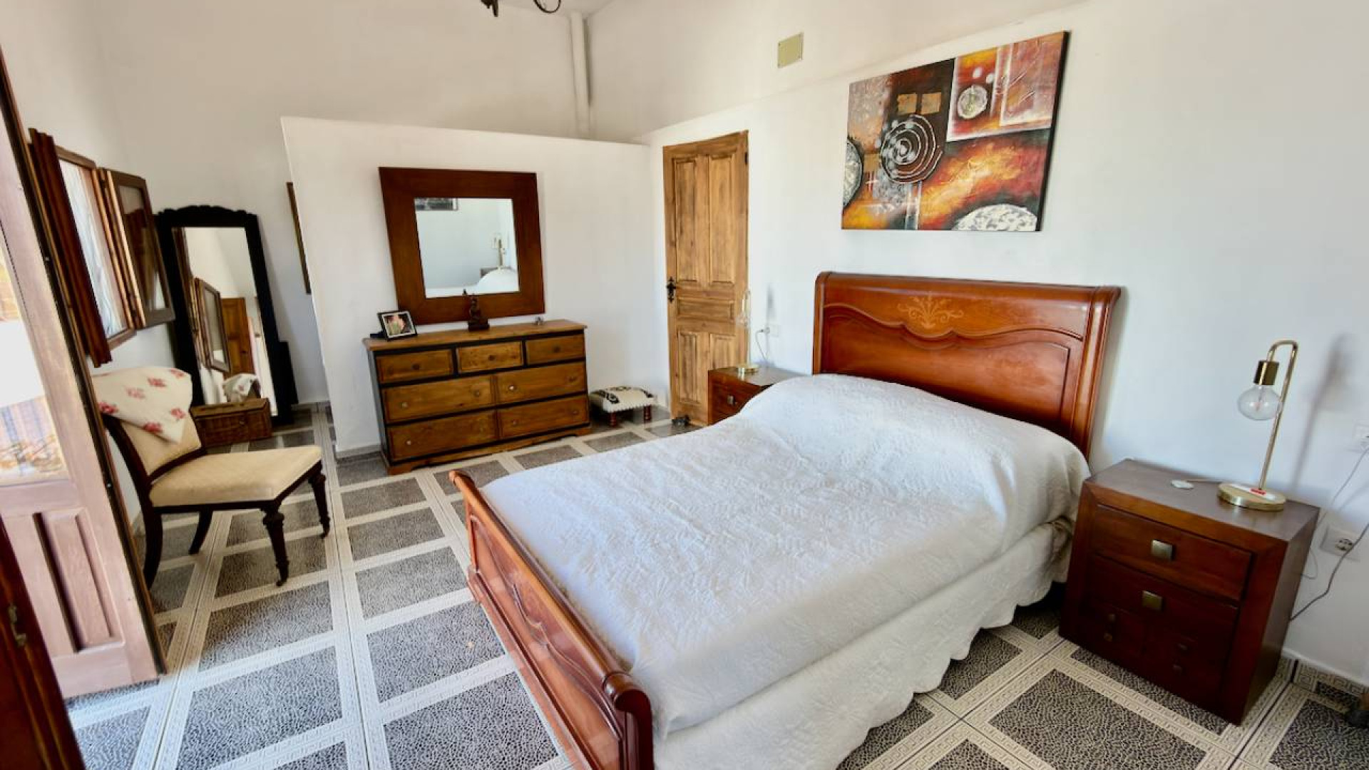 Resale - Country Property - Dolores