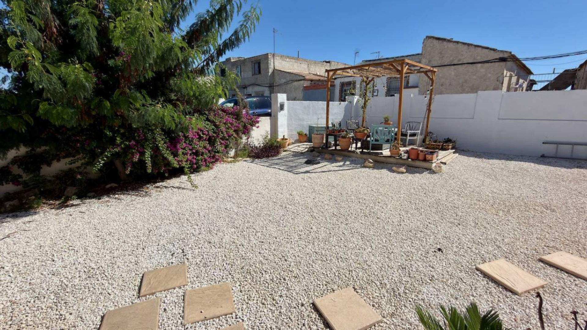 Resale - Country Property - Dolores
