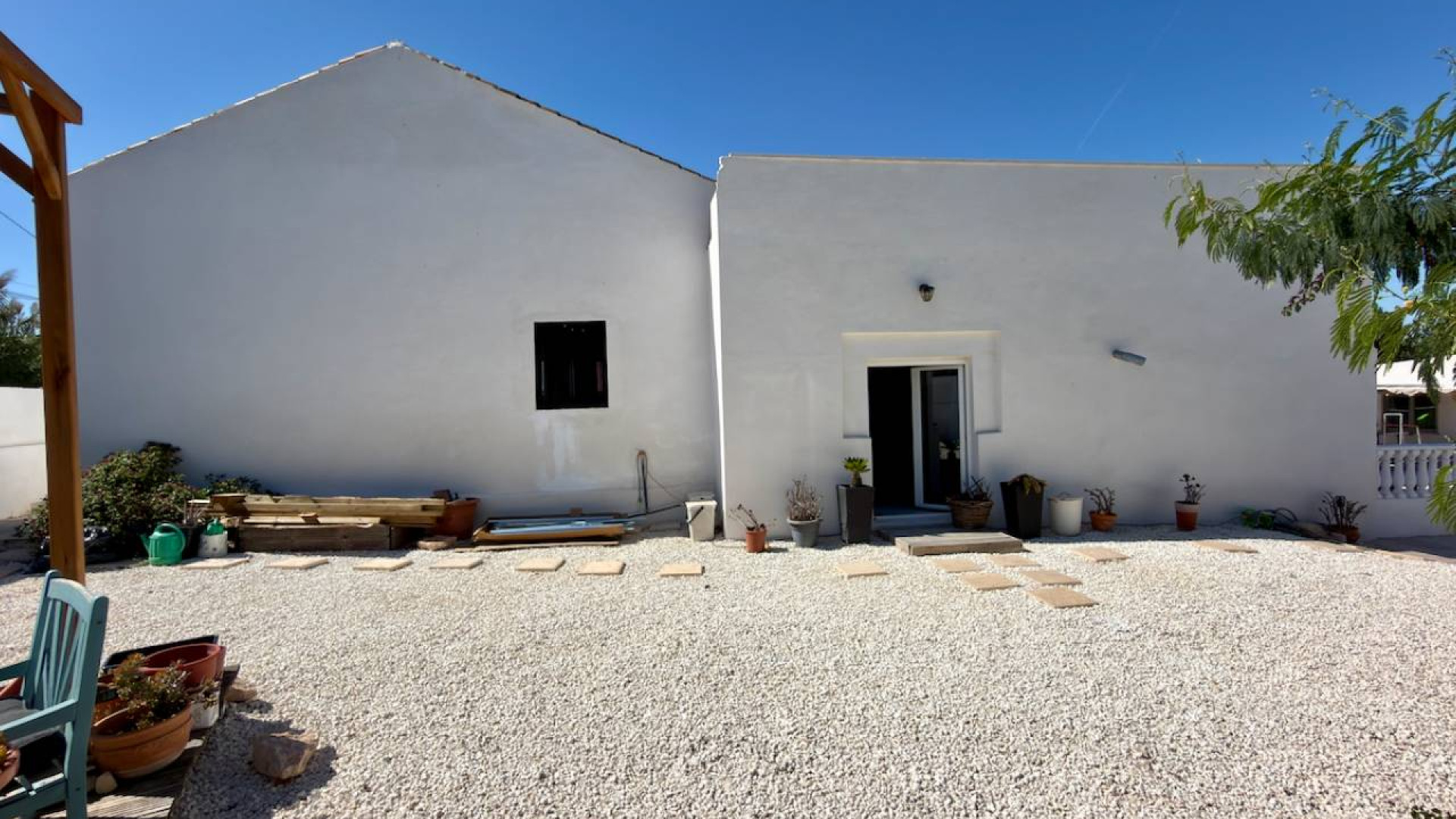 Resale - Country Property - Dolores