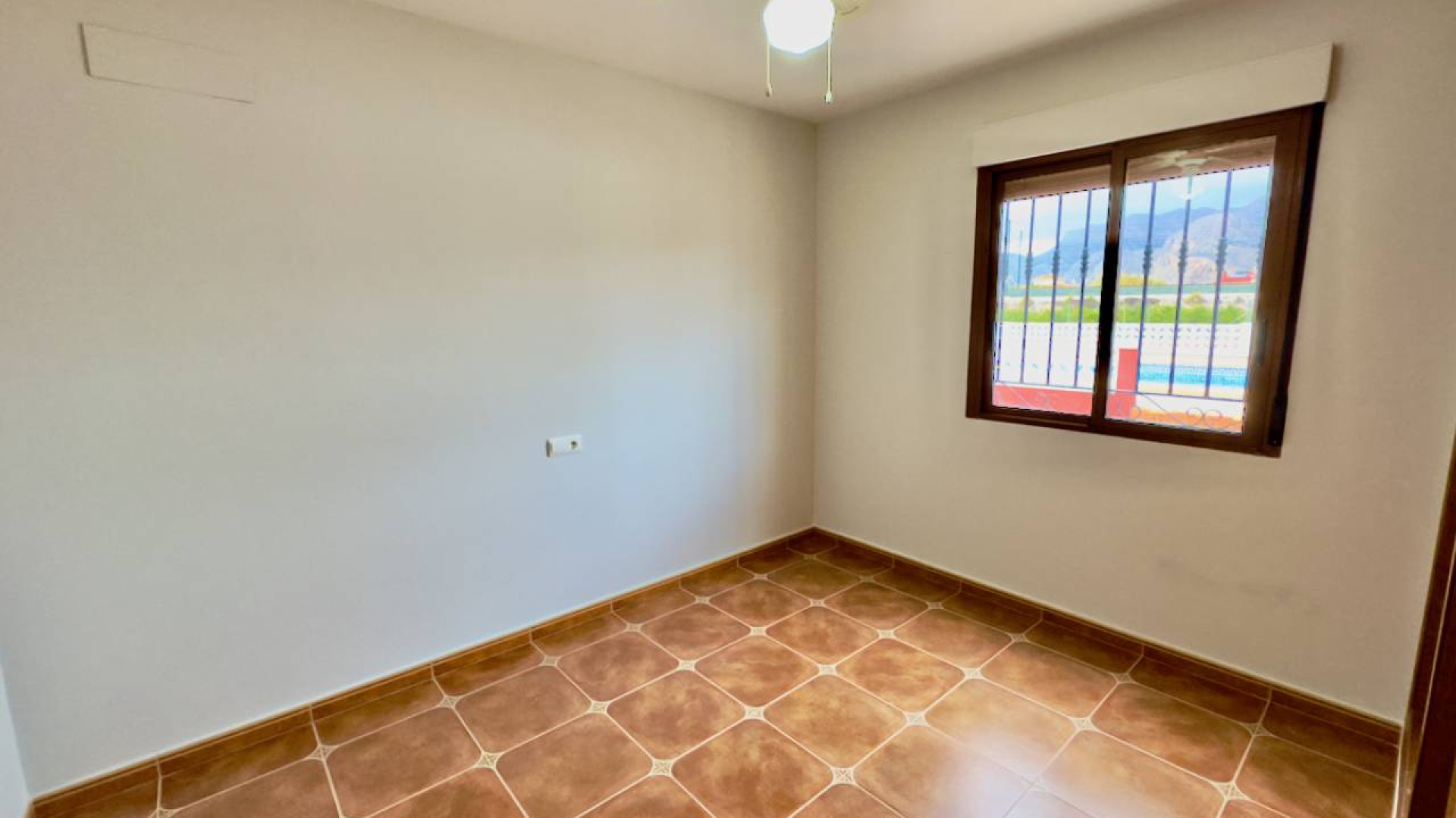 Resale - Country Property - Orihuela