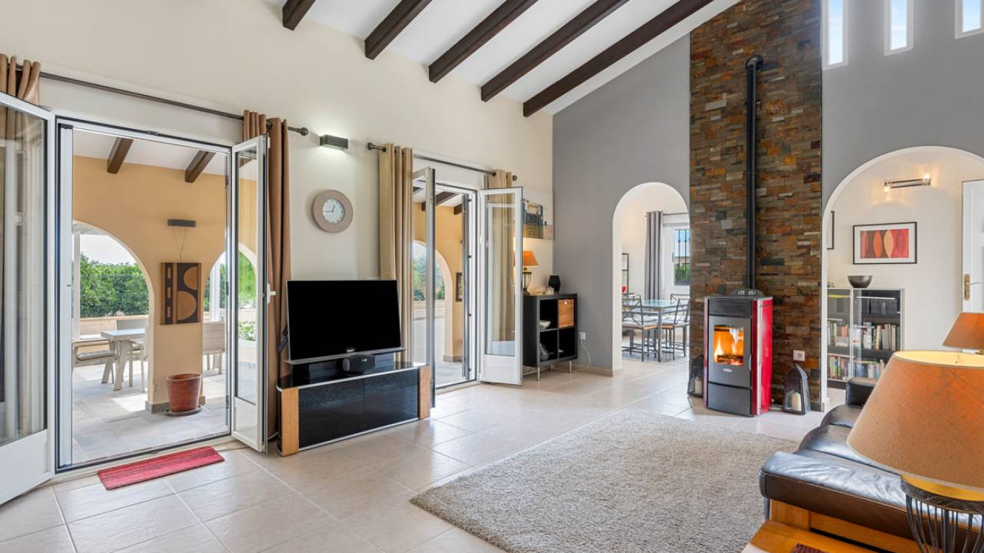 Resale - Country Property - Rafal