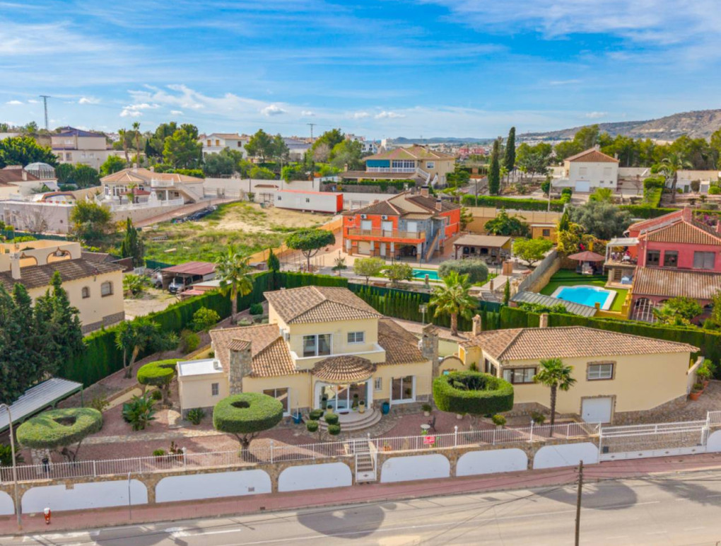 Resale - Detached Villa - Algorfa - Castillo De Montemar