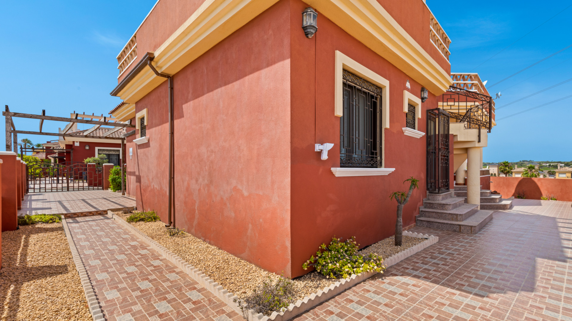 Resale - Detached Villa - Algorfa