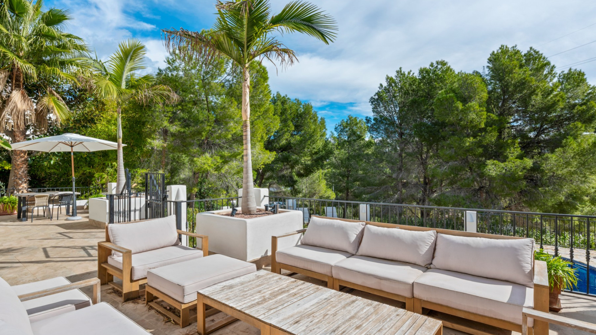 Resale - Detached Villa - Altea