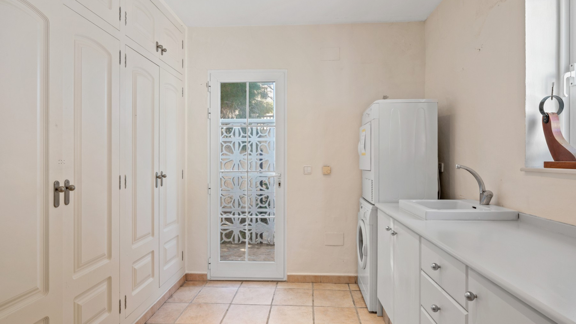 Resale - Detached Villa - Altea