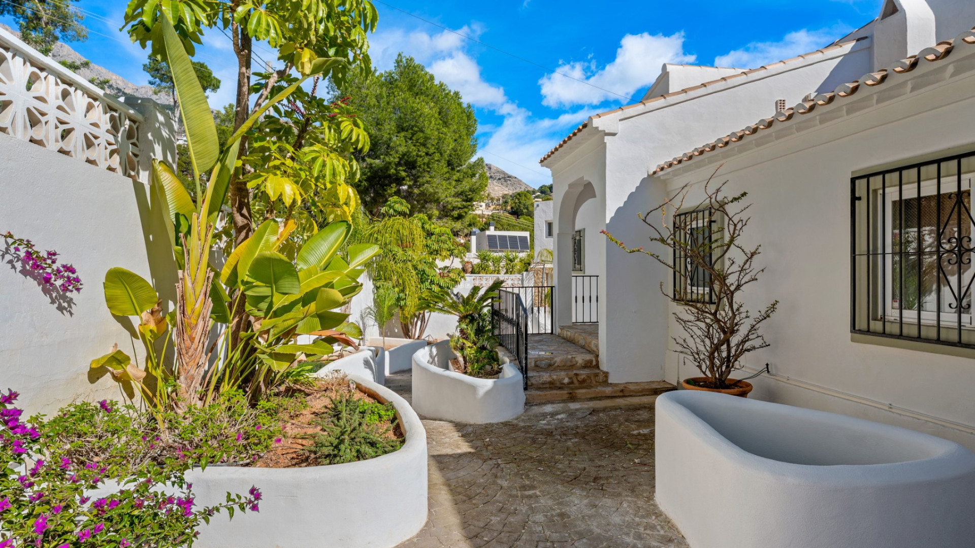 Resale - Detached Villa - Altea