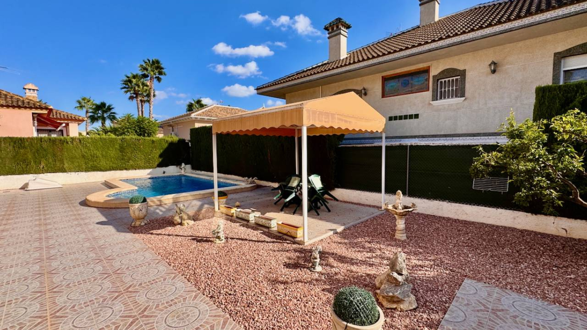 Resale - Detached Villa - Benferri