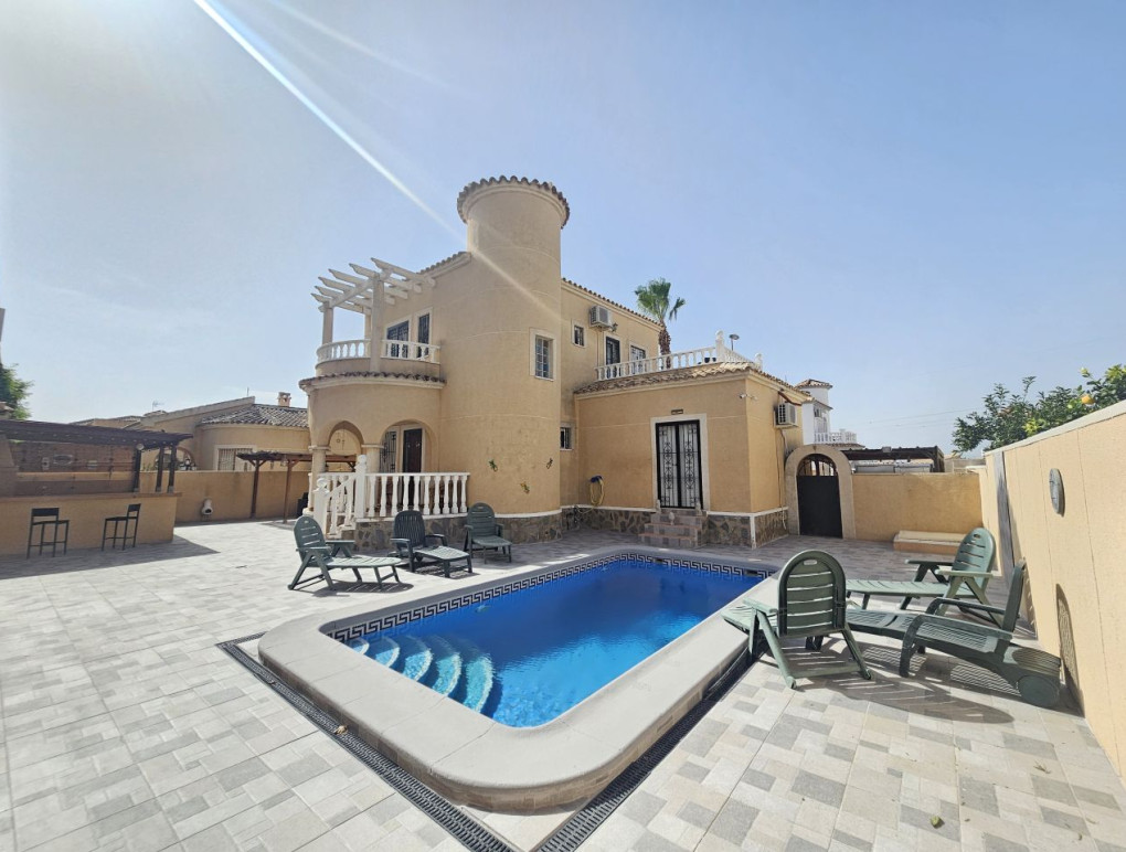 Resale - Detached Villa - Benijófar - Atalaya Park