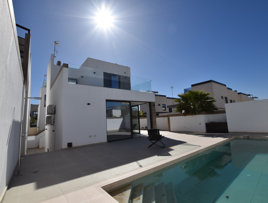 Resale - Detached Villa - Benijófar - Benijofar