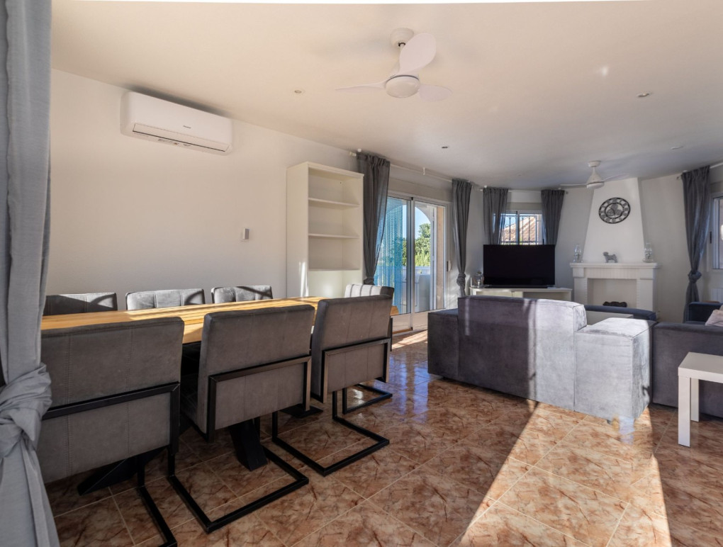 Resale - Detached Villa - Benijófar - Benijofar