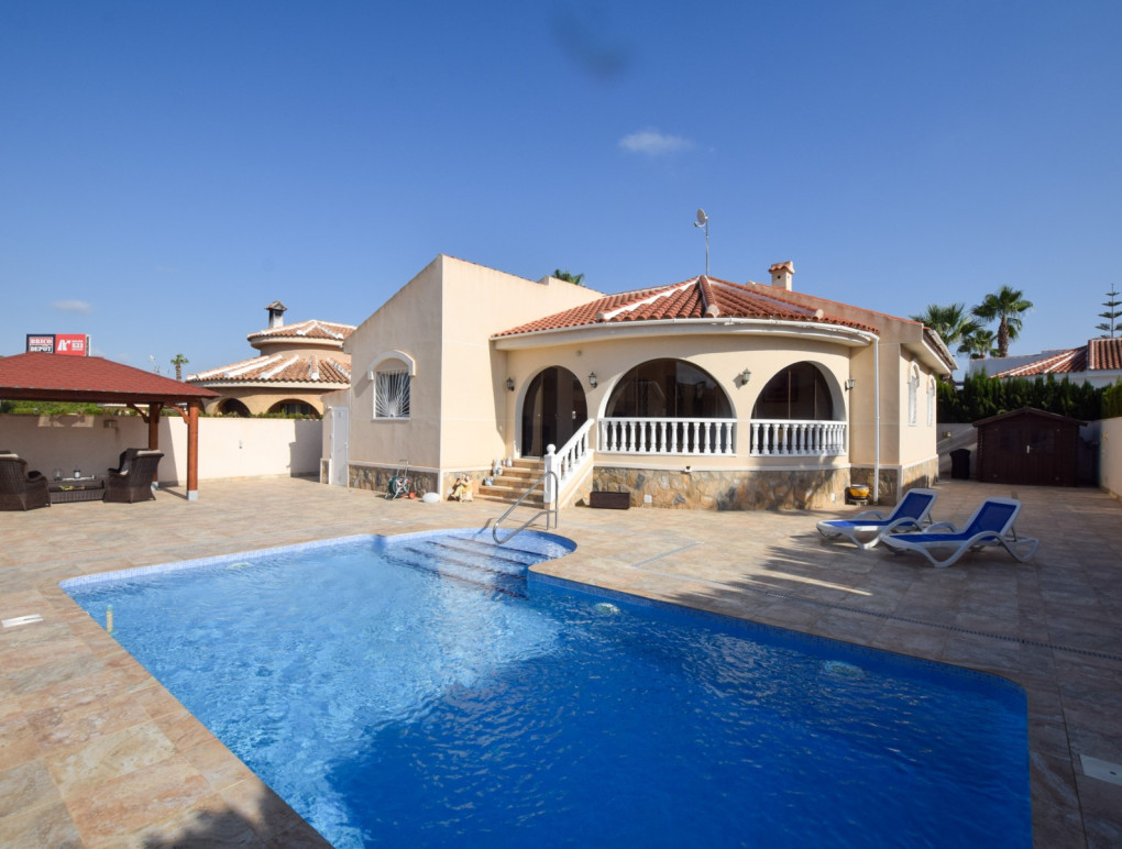 Resale - Detached Villa - Benijófar - Monte Azul