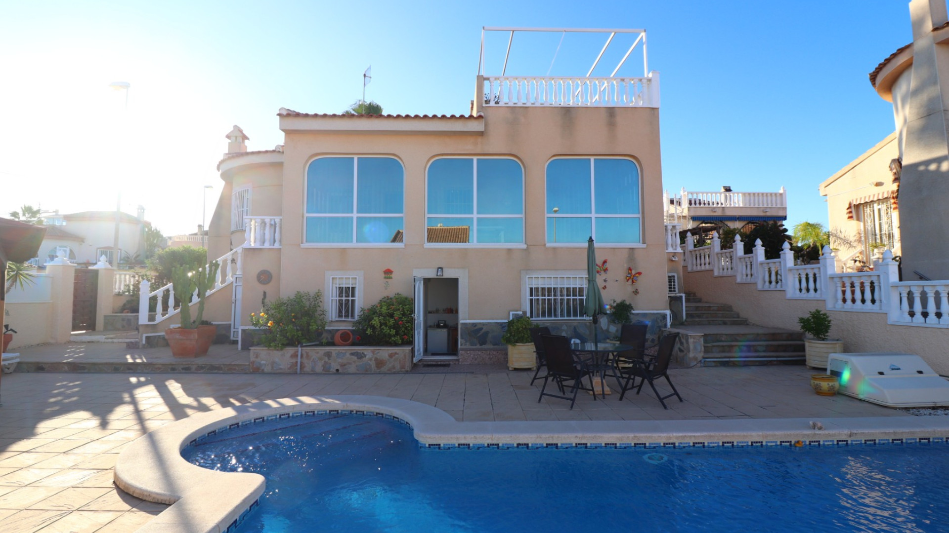 Resale - Detached Villa - Benimar