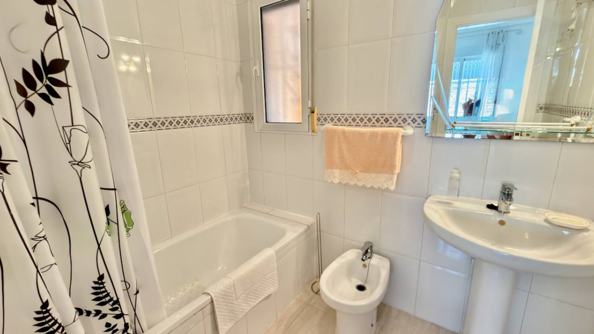 Resale - Detached Villa - Benimar