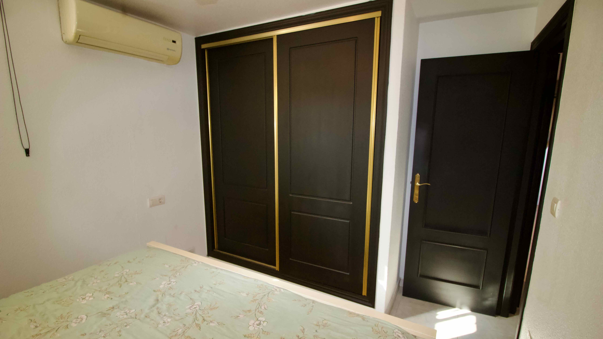 Resale - Detached Villa - Benimar