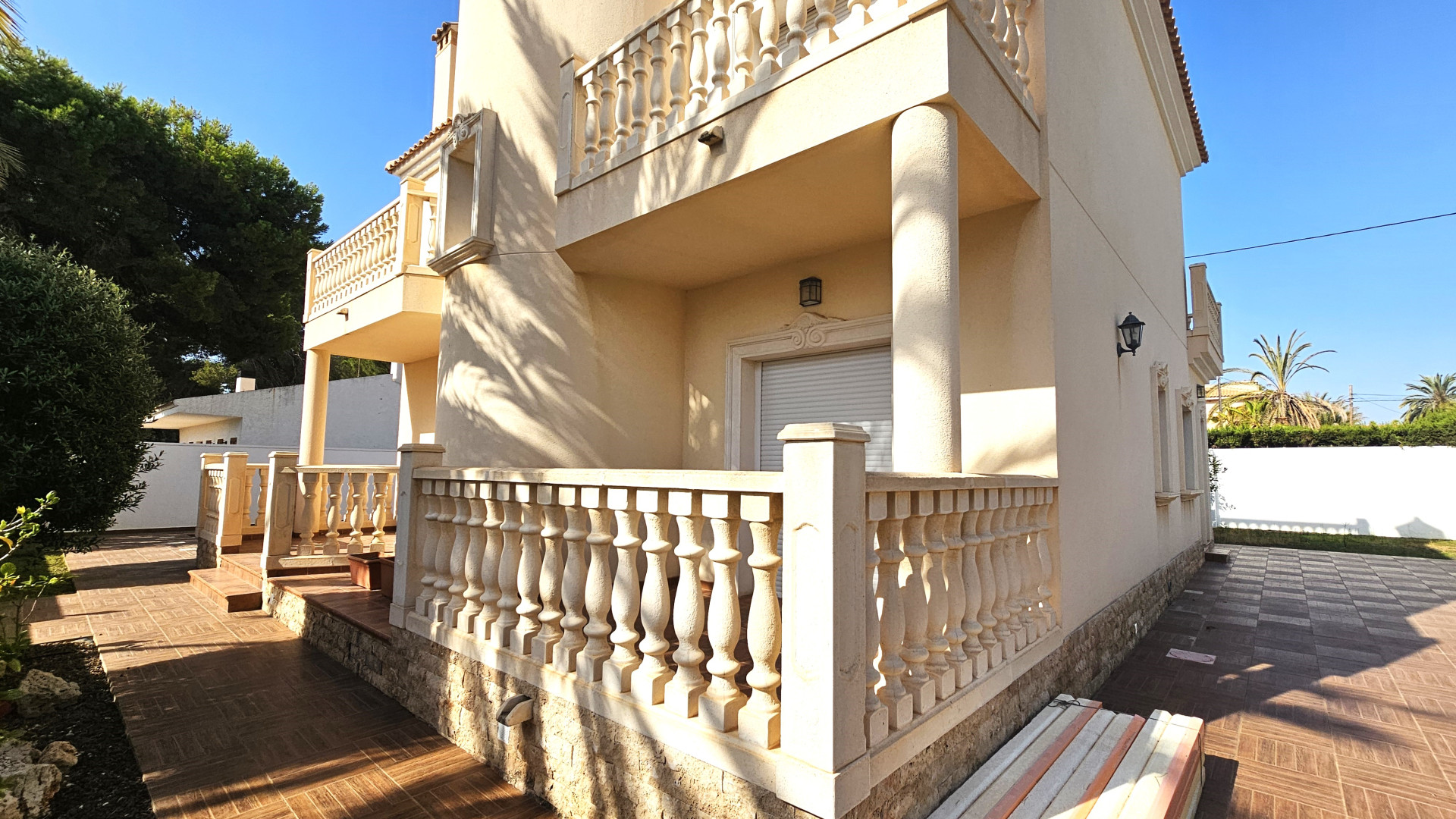 Resale - Detached Villa - Cabo Roig