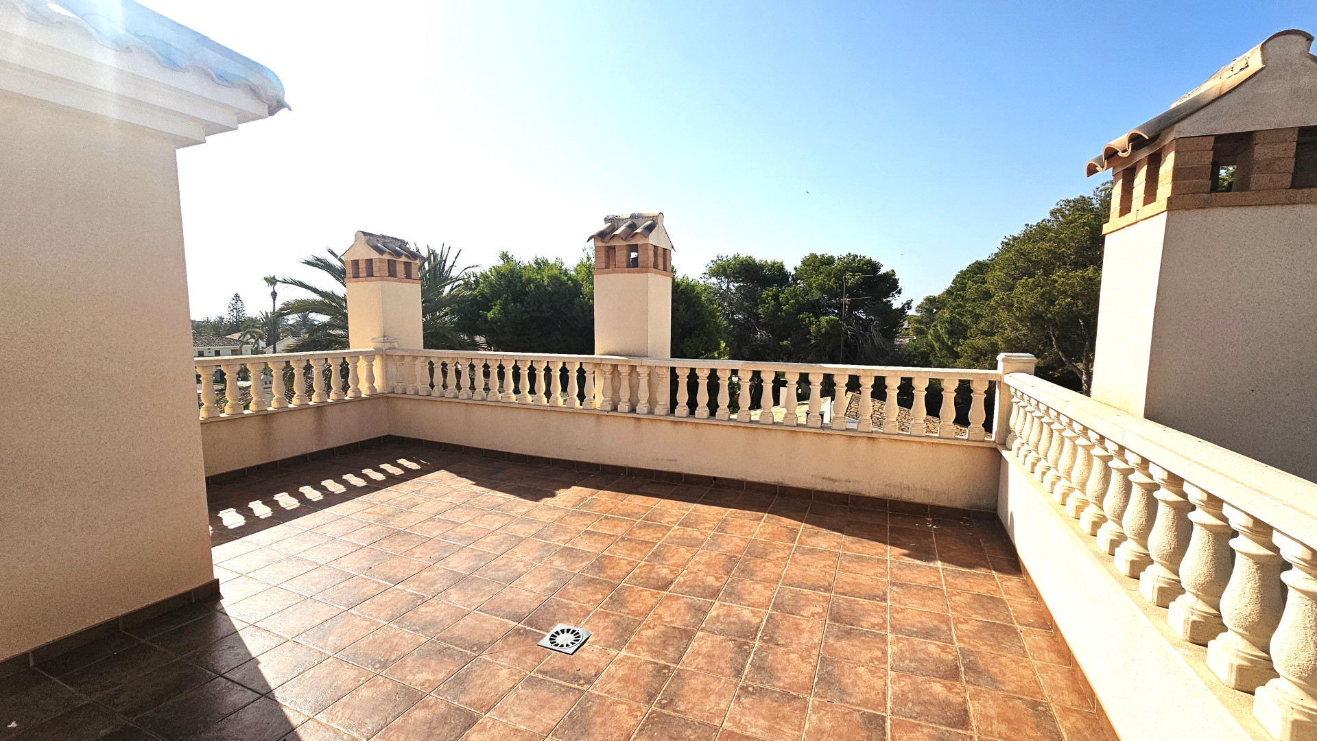 Resale - Detached Villa - Cabo Roig