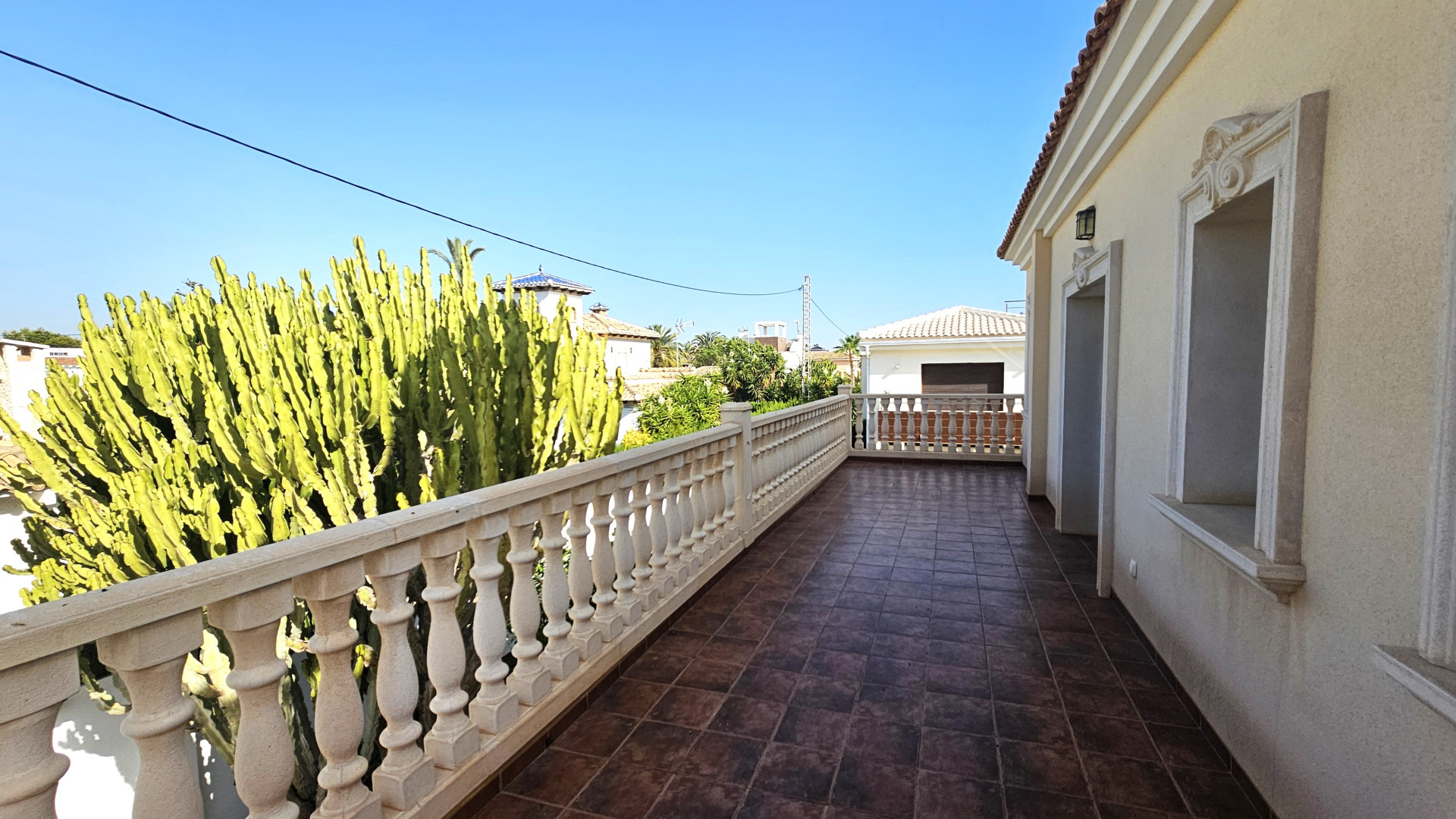 Resale - Detached Villa - Cabo Roig