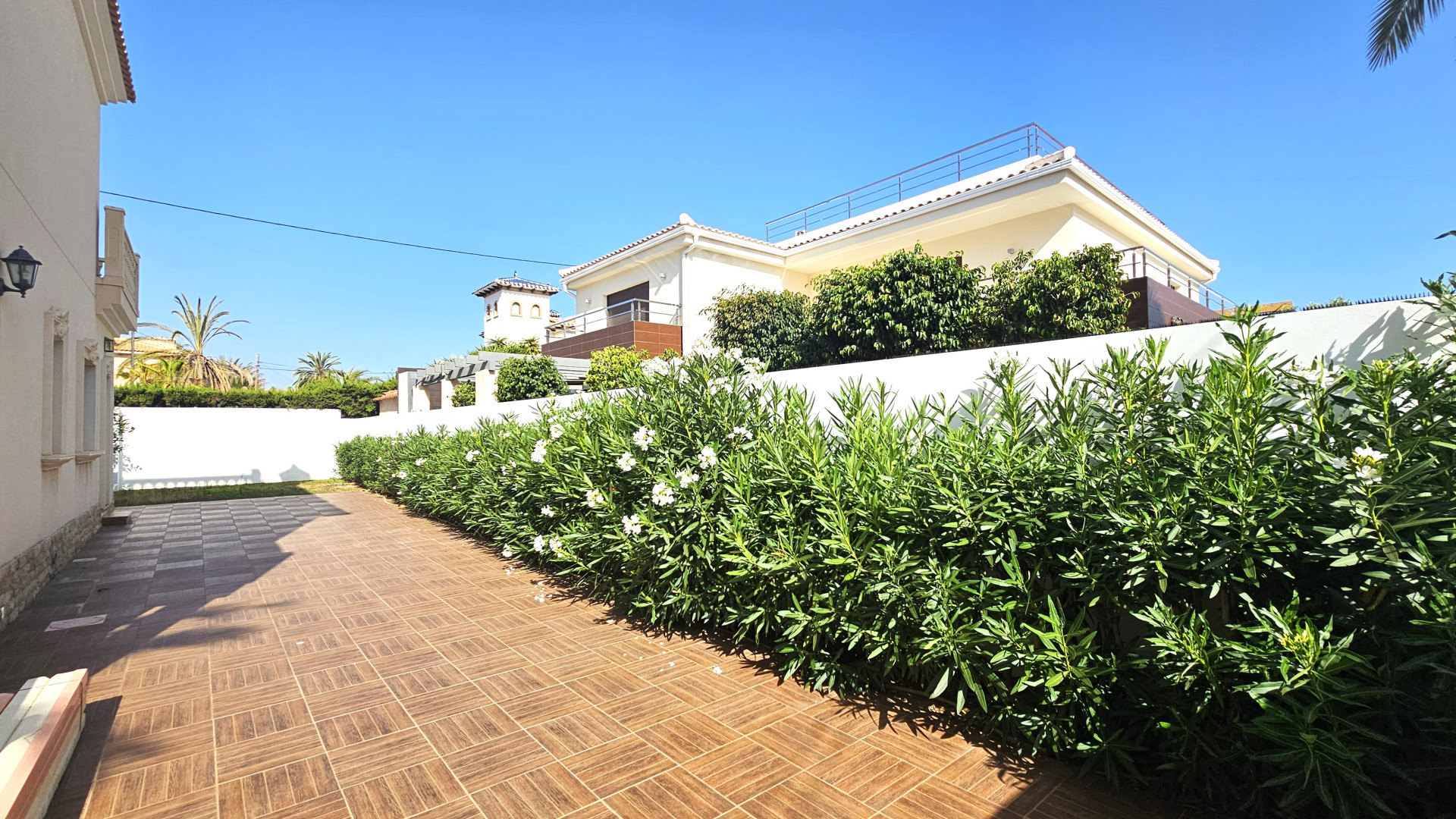 Resale - Detached Villa - Cabo Roig