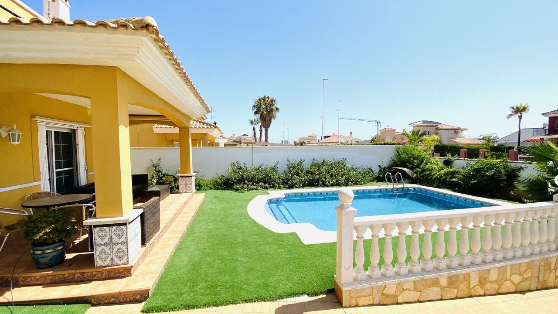 Resale - Detached Villa - Cabo Roig