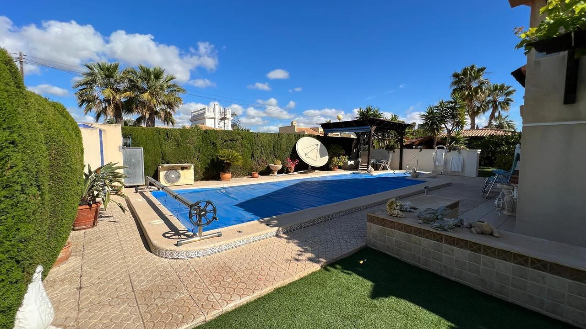 Resale - Detached Villa - Cabo Roig